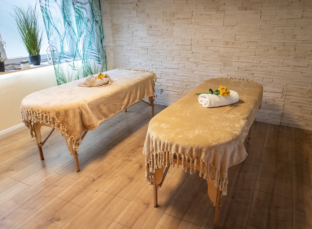 MEDO-MED Massageschule - Massage-Liegen